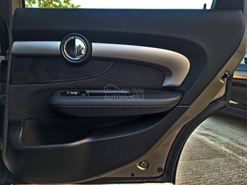 MINI Clubman POGLEDATI TEXT