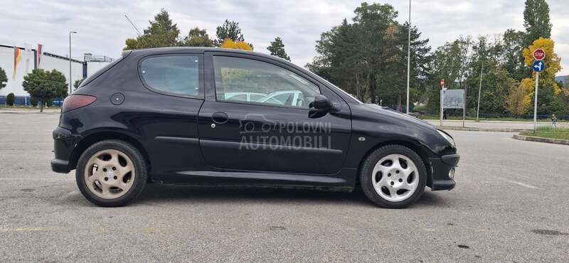 Peugeot 206 GTI