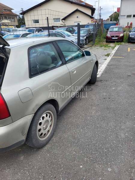 Audi A3 2003. god. -  kompletan auto u delovima