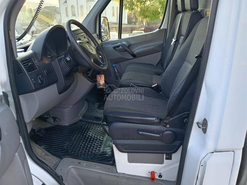 Mercedes Benz sprinter 313