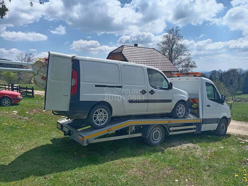 Mercedes Benz sprinter 313