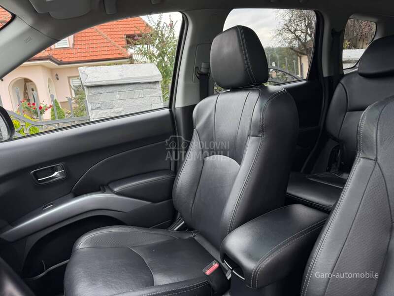 Mitsubishi Outlander 2.0DID 4wd CH NOV