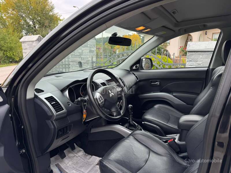 Mitsubishi Outlander 2.0DID 4wd CH NOV