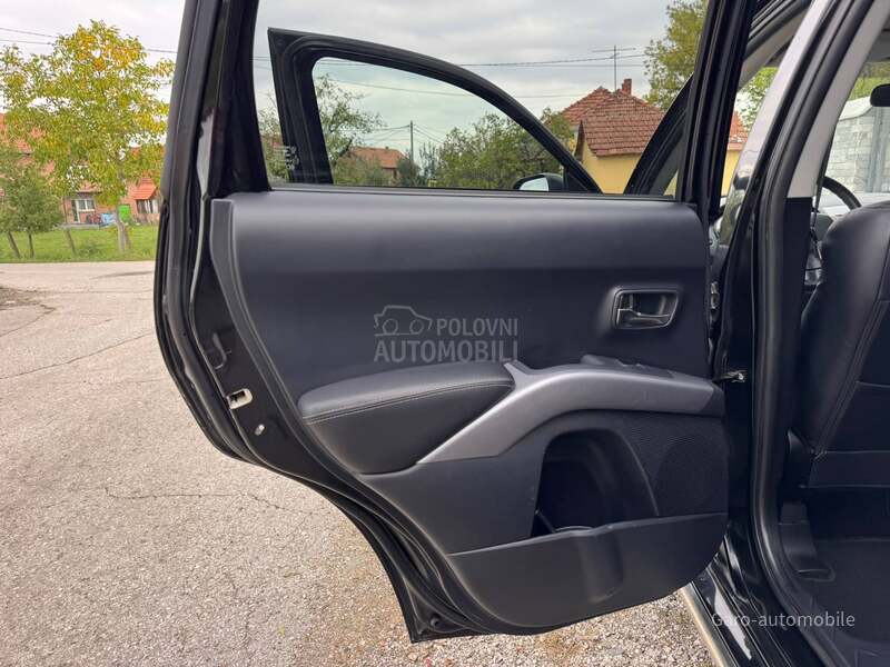 Mitsubishi Outlander 2.0DID 4wd CH NOV