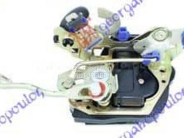 BRAVA PREDNJIH VRATA Levo za Toyota Corolla od 1988. do 1991. god.