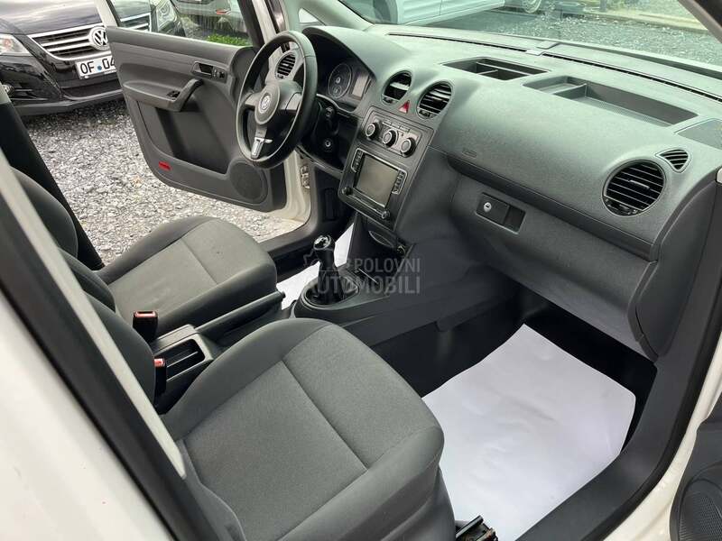 Volkswagen Caddy Maxi 1.6tdi