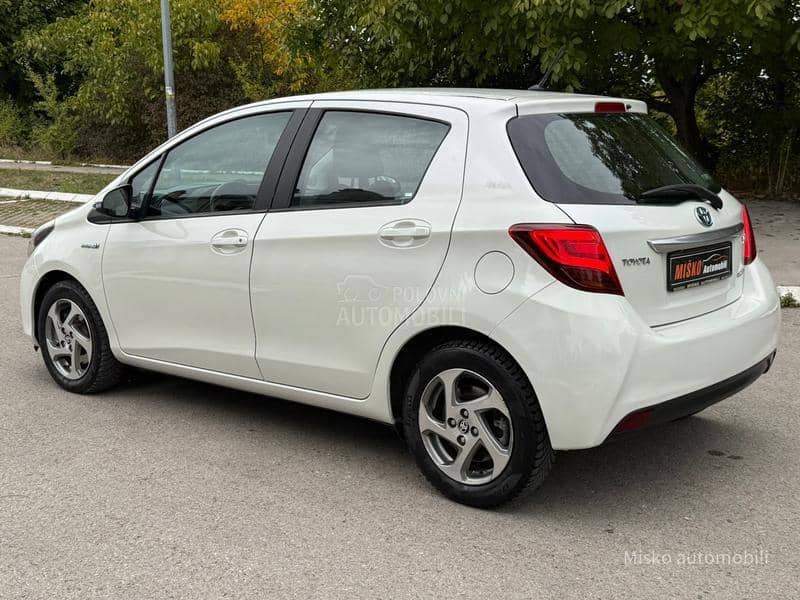 Toyota Yaris 1.5 Hybrid Led Kam