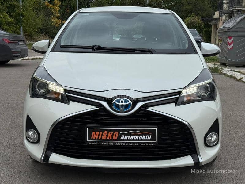Toyota Yaris 1.5 Hybrid Led Kam