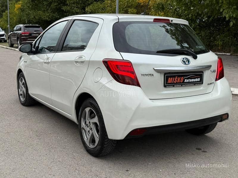 Toyota Yaris 1.5 Hybrid Led Kam