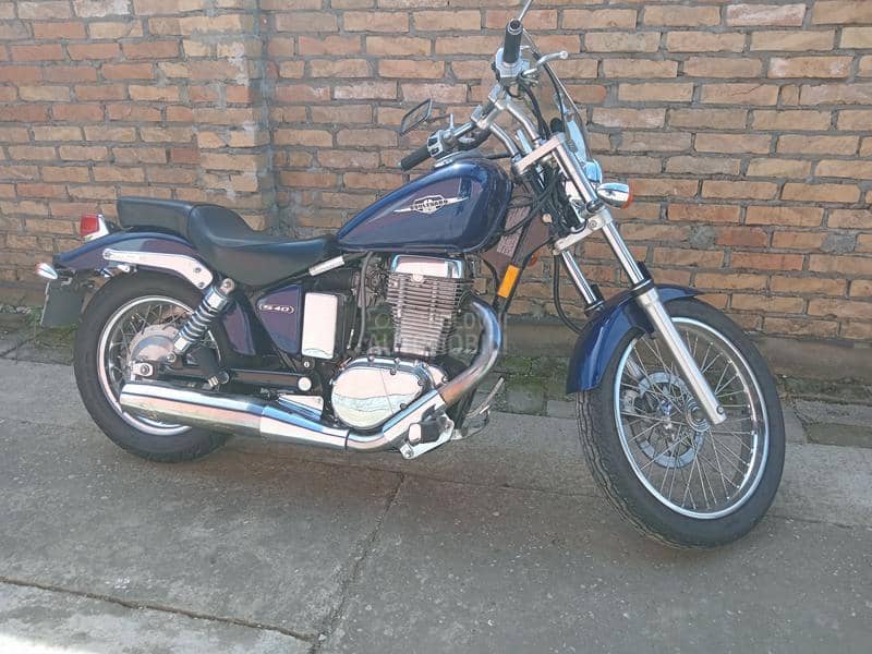 Suzuki S40 Boulevard