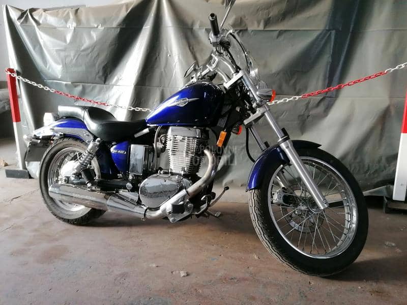 Suzuki S40 Boulevard