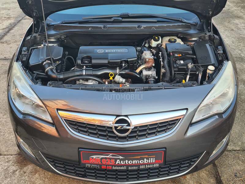 Opel Astra J 1.7cdti ENJOY