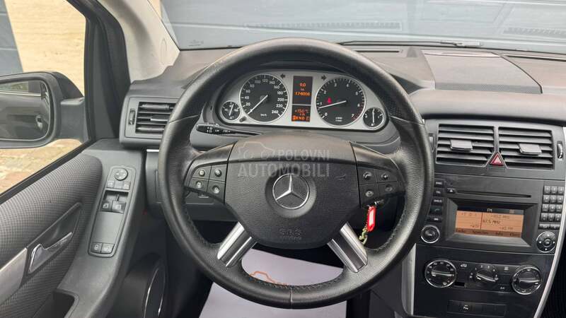 Mercedes Benz B 180 A.U.T.O.M.A.T