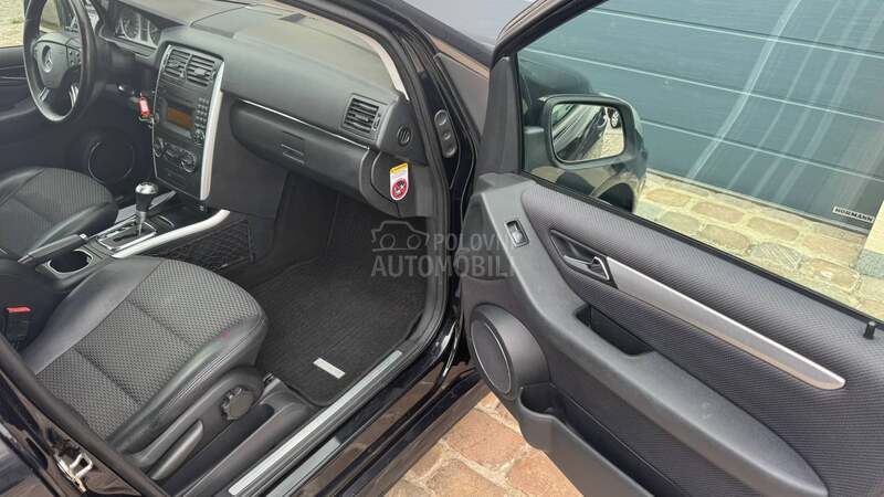 Mercedes Benz B 180 A.U.T.O.M.A.T