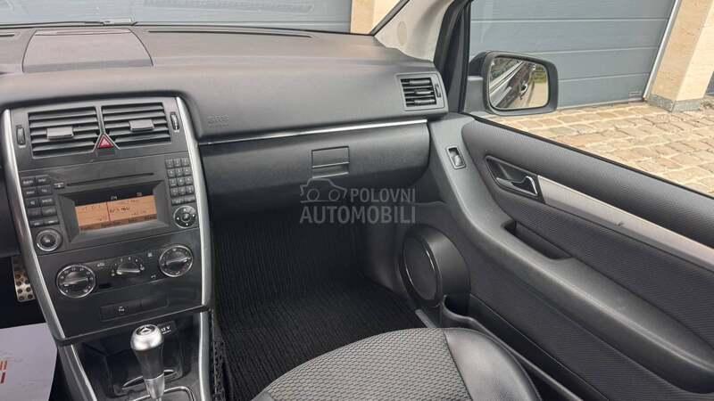 Mercedes Benz B 180 A.U.T.O.M.A.T