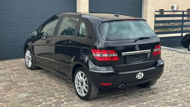 Mercedes Benz B 180 A.U.T.O.M.A.T