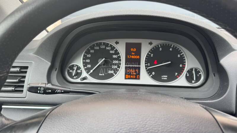 Mercedes Benz B 180 A.U.T.O.M.A.T