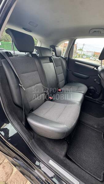 Mercedes Benz B 180 A.U.T.O.M.A.T