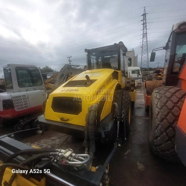 BOMAG BW 213 DHP5