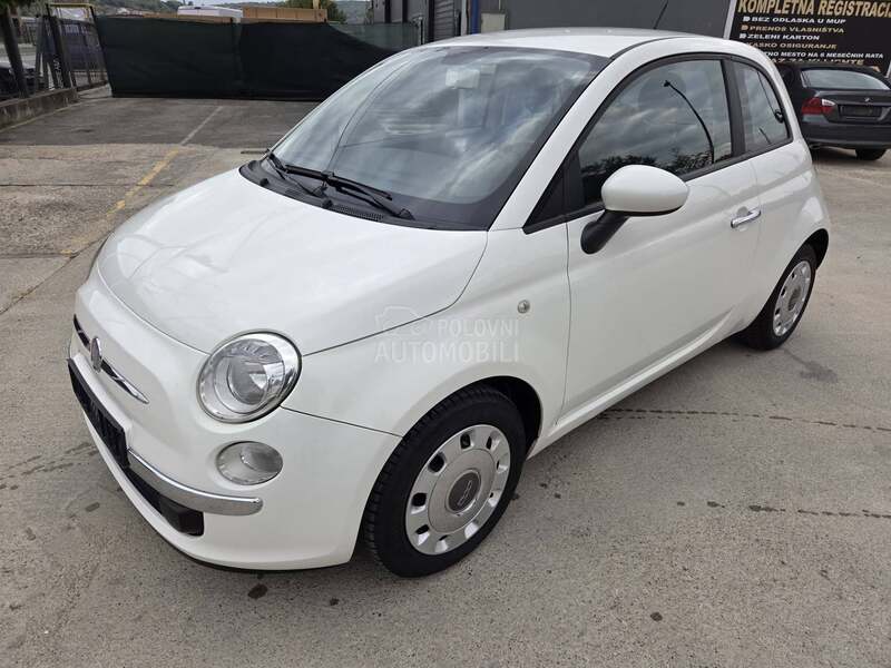 Fiat 500 BUKVALNO NOV