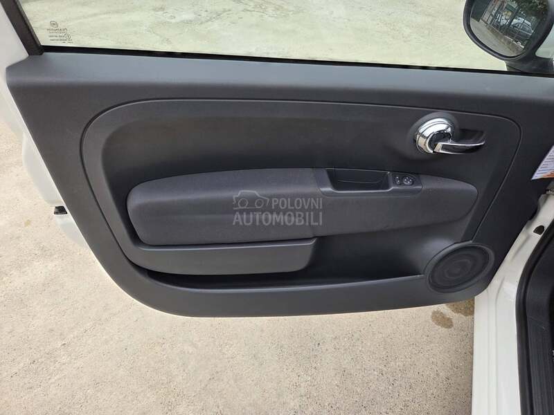 Fiat 500 BUKVALNO NOV