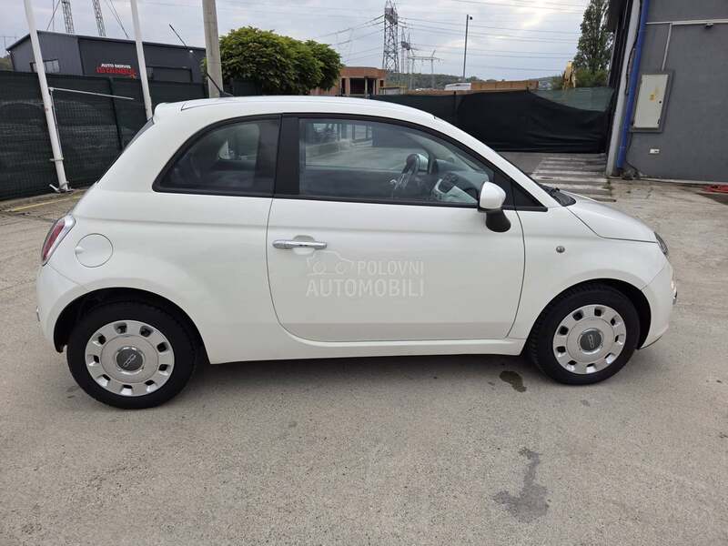Fiat 500 BUKVALNO NOV