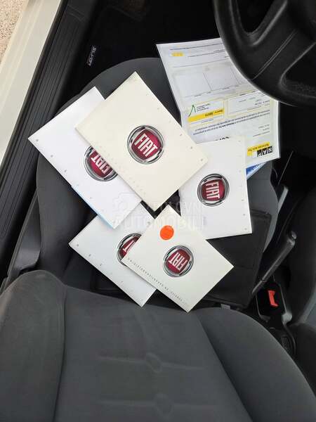 Fiat 500 BUKVALNO NOV