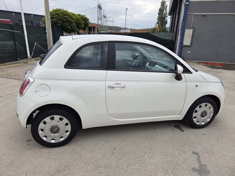 Fiat 500 BUKVALNO NOV