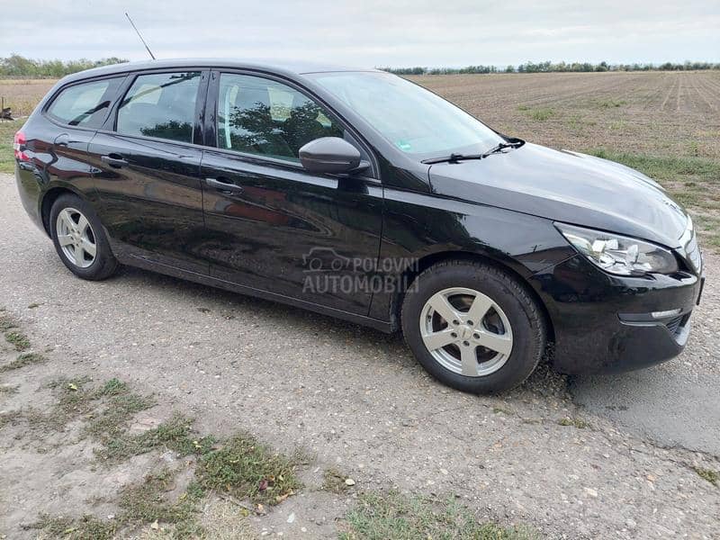 Peugeot 308 1.6E/HDI PERFECT