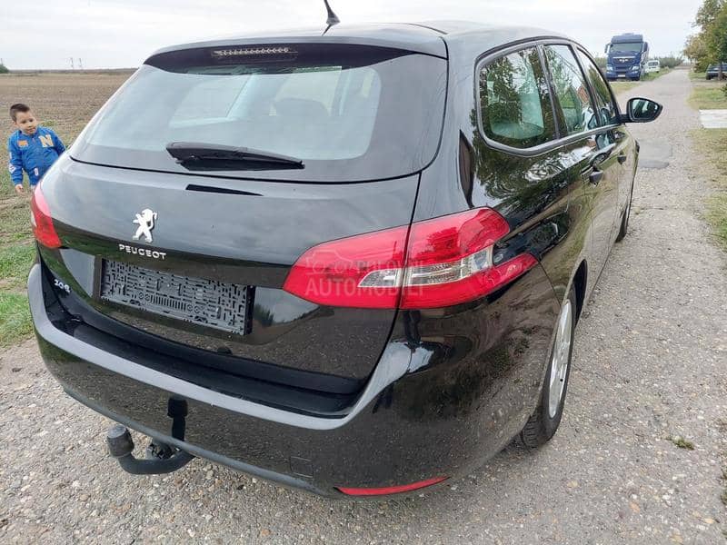 Peugeot 308 1.6E/HDI PERFECT