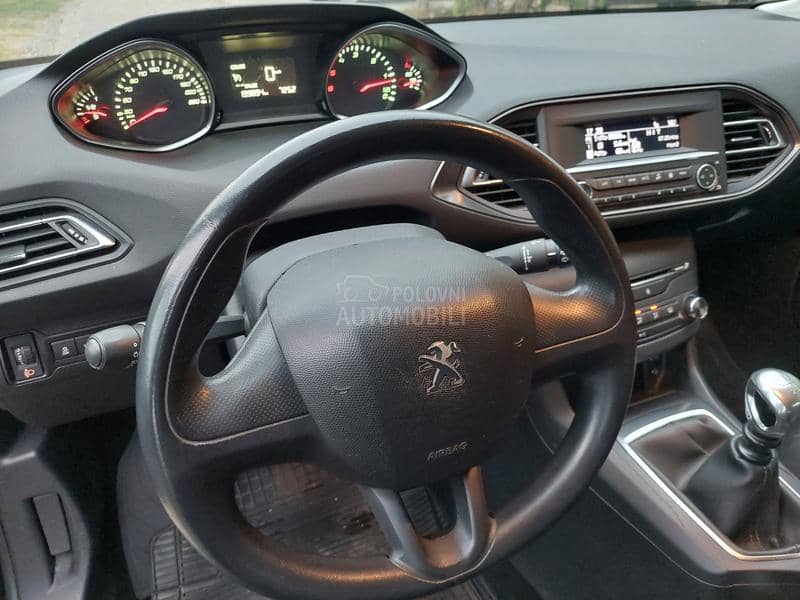 Peugeot 308 1.6E/HDI PERFECT