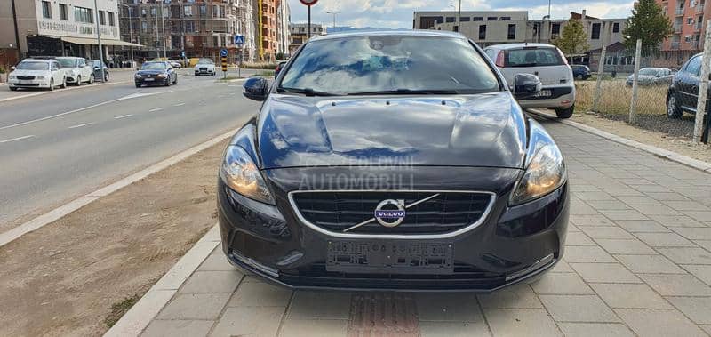 Volvo V40 1.6 hdi fab stanje