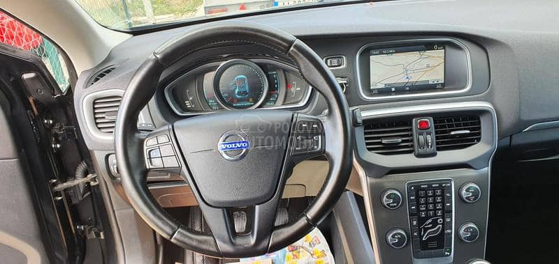 Volvo V40 1.6 hdi fab stanje