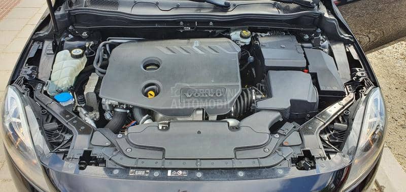 Volvo V40 1.6 hdi fab stanje