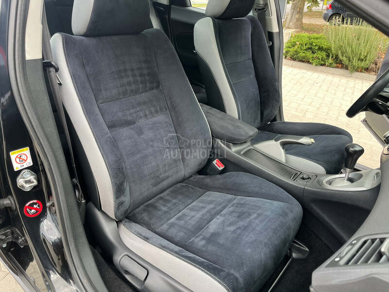 Honda Civic 1.8 Executive CH