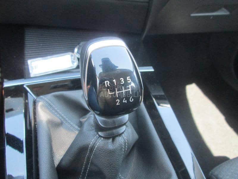 Opel Astra L 1.2 T Edition