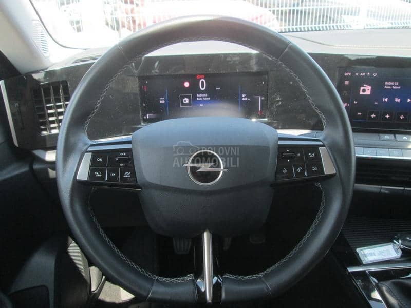 Opel Astra L 1.2 T Edition