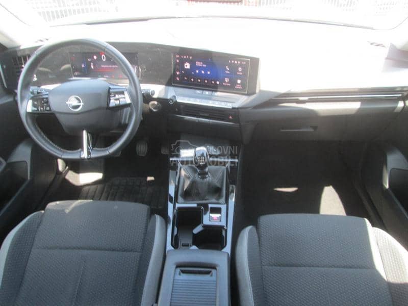 Opel Astra L 1.2 T Edition