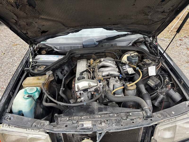 Mercedes Benz 190 2.0 d