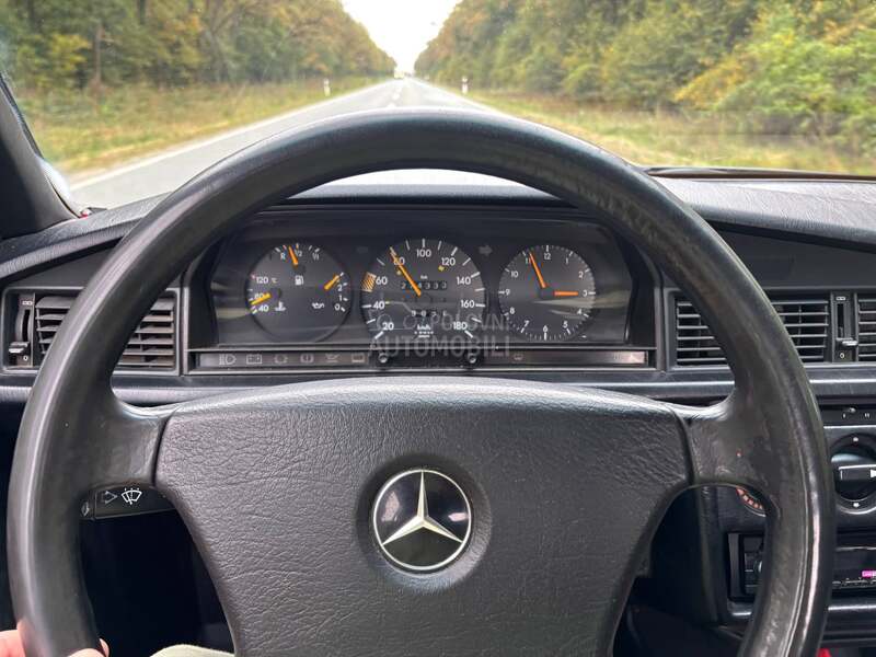 Mercedes Benz 190 2.0 d