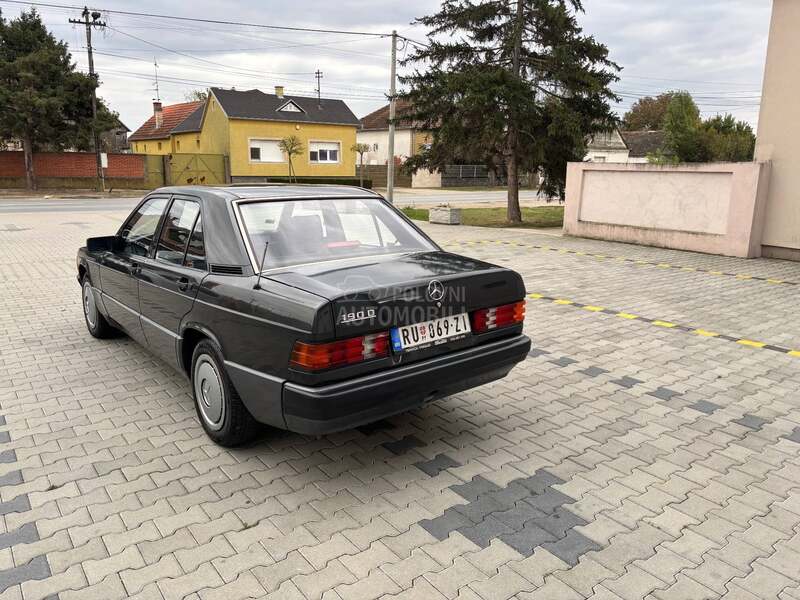 Mercedes Benz 190 2.0 d