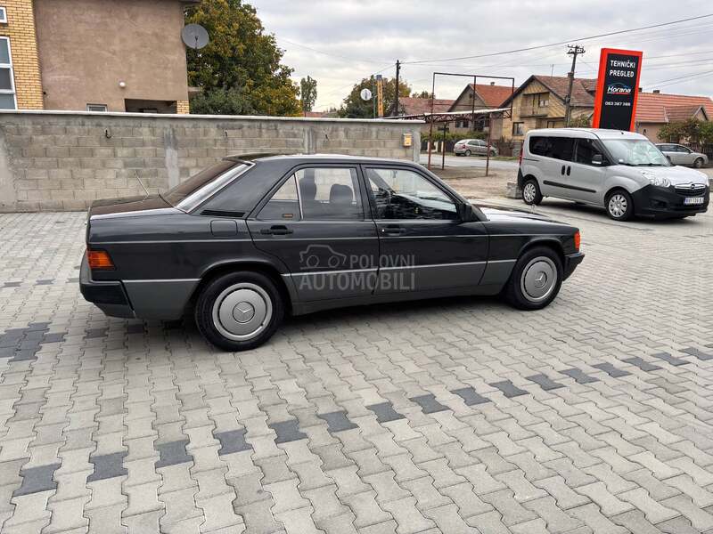 Mercedes Benz 190 2.0 d