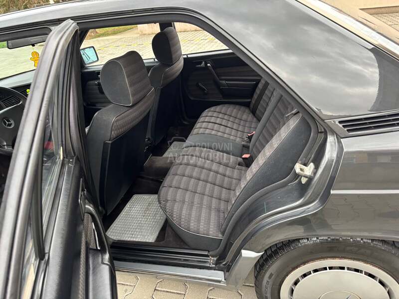 Mercedes Benz 190 2.0 d