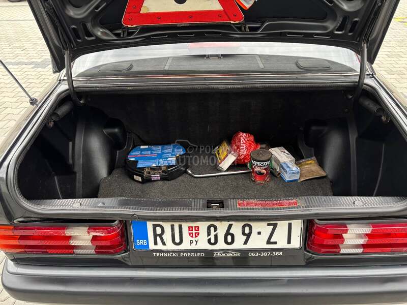 Mercedes Benz 190 2.0 d