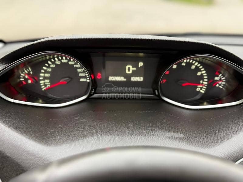 Peugeot 308 1,2 THP- C H