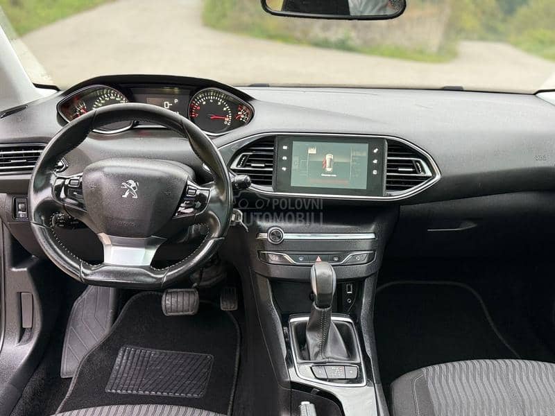 Peugeot 308 1,2 THP- C H