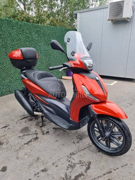 Piaggio beverly 300 hpe