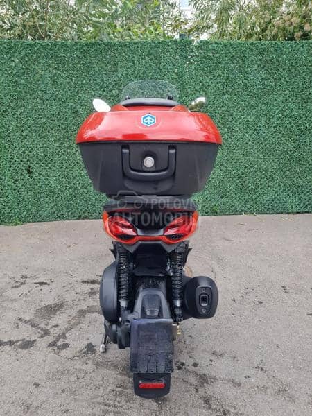 Piaggio beverly 300 hpe