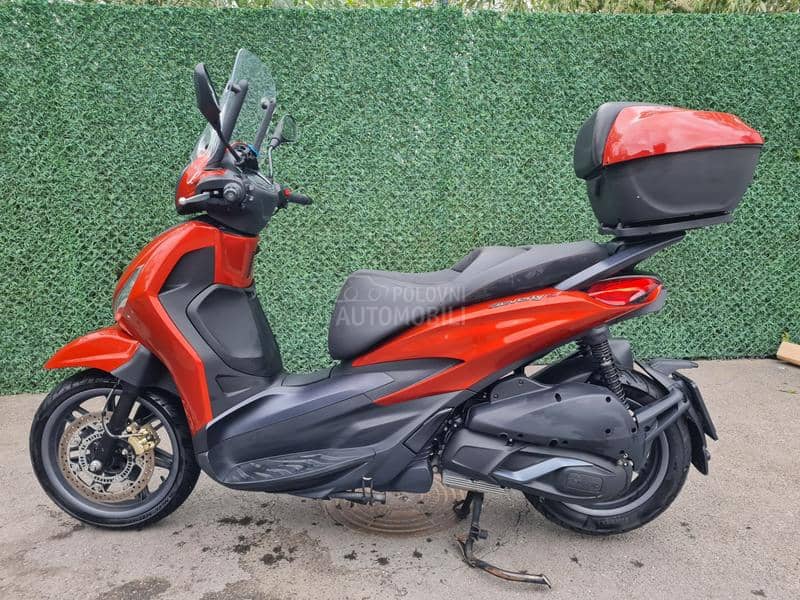 Piaggio beverly 300 hpe