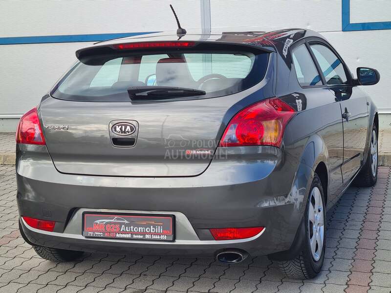 Kia cee`d 1.4 LX Champion